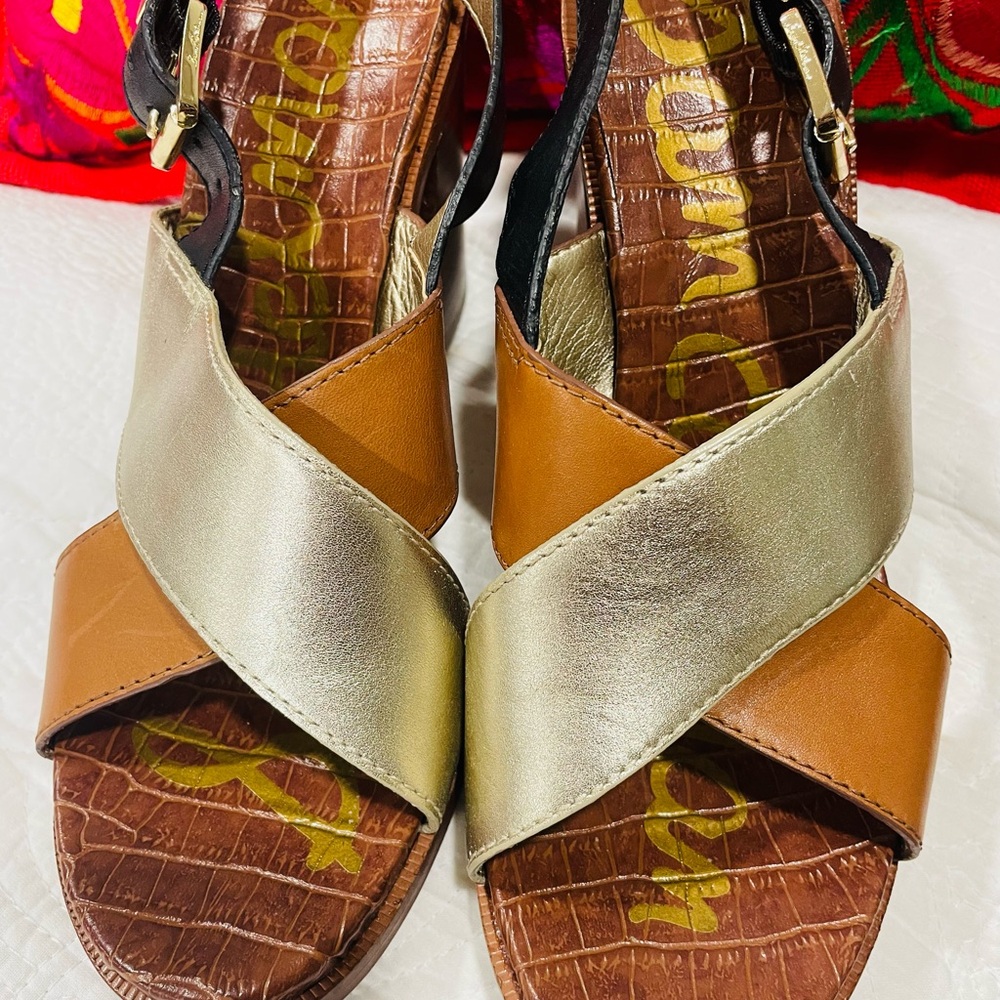 Sam Edelman - Picture 2 of 5